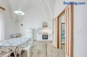 Appartamento climatizzato al centro del paese con balcone panoramico - Image 3