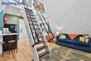 Old Rag Mountain Getaway - WiFi, Smart TV, Fire Pit, Patio, & Full Kitchen - Image 4