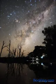 Boshack Farm Stay Perth - Image 1
