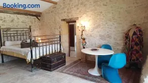 Chateau le Truch - Image 2