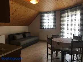 Napház Apartman - Image 4