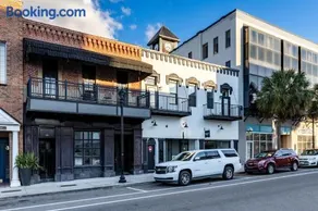 Downtown Square Apartment in Ocala DowntownGetaway - Image 1