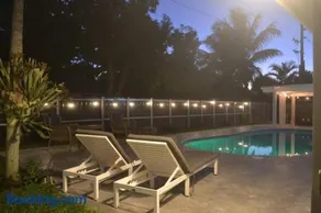 Spacious 4 bedrooms, 2 bathroom house with pool - Image 2