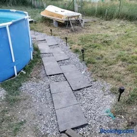 Appartement atypique avec piscine partagée. - Image 1