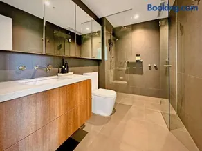 1 Bedroom Apartment With Parking Close To Beach - Image 3