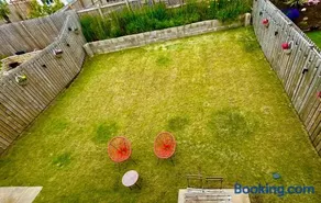 Modern and Spacious Edinburgh home with large garden - Image 3