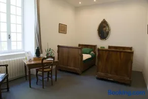 La Faisanderie 16 - Image 2