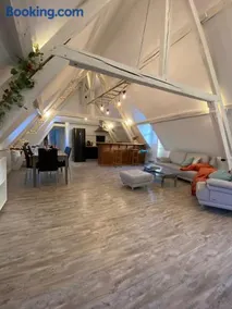 Sous les toits des Jacobins, 3 chambres, WiFi - Image 1