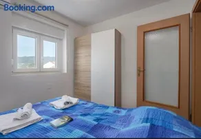 Vikis Place - Image 3