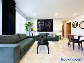 Cozy and modern apartment - Image 1
