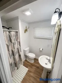 One Bedroom standalone apartment on 40 acres - Image 3