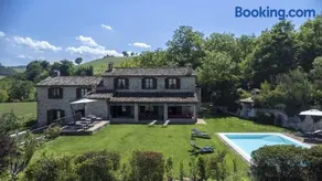 Ca Seppe 10&2 By Marche Holiday Villas - Image 3