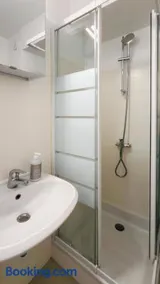 Cosy & Quiet studio with AC and Balcony with a view of nature - Image 3