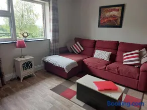 Castleview Apartment 1 - Image 4