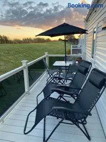 Luxury Holiday Home in Anderby Creek - Image 4