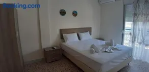 Zoi Apartments - Image 2