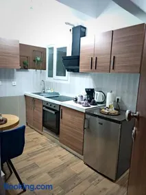 Deluxe Apartment - Image 3