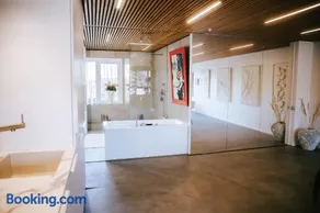 The living gallery - Image 4
