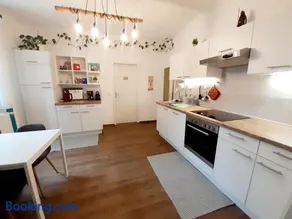 Schöne Altbauwohnung auf dem Land - Image 3