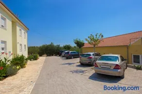 Apartments Gornje Starine - Image 3