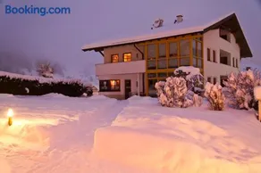 Alberts Bellevue Appartements - Image 2