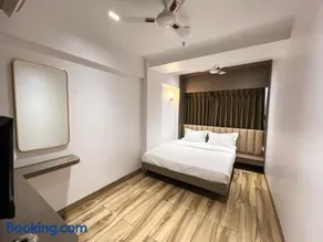 APEX STAY Rooms & Dormitory - Image 4