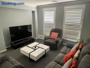 The Snug Suite - Image 1