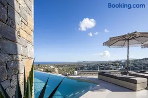 Villa ANDRIOTIS "Brand-New Luxury Villa Infinity Pool & Sea View 15 min to Rethymno" - Image 3
