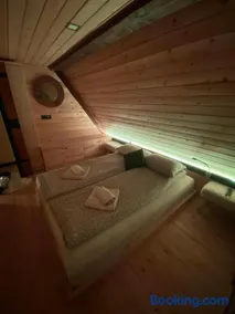 K2 Chalet - Image 5