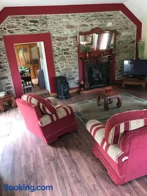 Castlegregory-Seaside 2 Bedroomed Cottage - Image 2