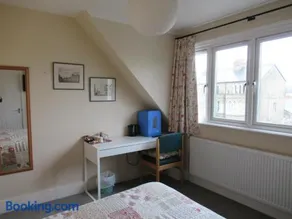 Acorn Guest House - Image 5