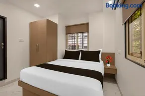 Hotel O Galaxy Apartments - Image 4