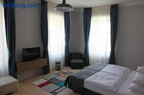 Portré Apartman - Image 4