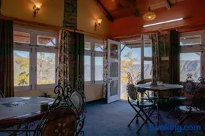 Binsar View Boutique Room l Mountain Hideout - Image 3