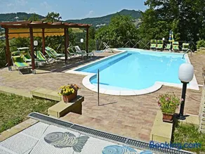 Country Cottage in Marche with Swimming Pool - Image 2