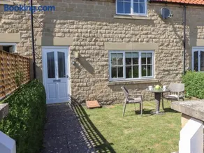 8 Pottergate Mews - Image 3