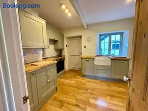 Creekside Cottage 6 Church Park Kingswear - Image 5