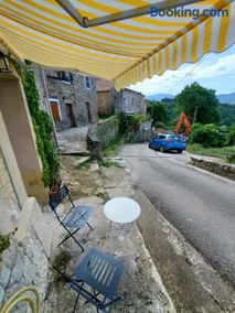 Studio 2A - Image 2