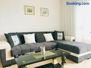 Atlantic View - quiet, peaceful and windless apt with fantastic ocean view - Image 2