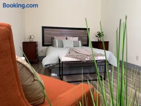 Perfect 6BR Stay Near Falls & Attractions - Image 3