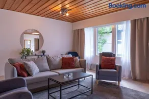 Newly renovated house for 6 People - Image 1
