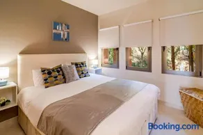 Spacious 3BR Apartment in New Golden Mile, Ideal for Families & Long Stays - Image 5