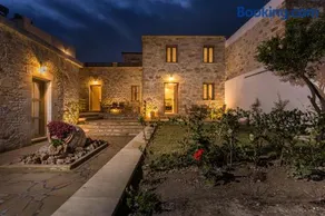 Agarathos Deluxe Homes In the Heart of Kaliviani Near Balos - Image 5