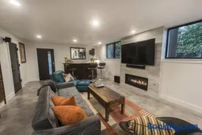 2 Bedroom Getaway Near Downtown - Image 1