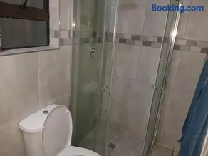 Good 2 Go Guest House - Image 1