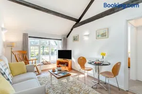 1 Bed in Whitstone oc-w31810 - Image 4