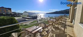 Port Club pension & restaurant - Image 3