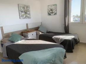 Waterside Apartment - Two Bedroom - Image 5
