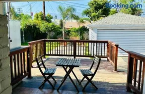 Los Angeles Home Located in Beautiful Pasadena - Image 3
