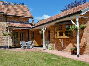 Boothby Cottage - Image 1